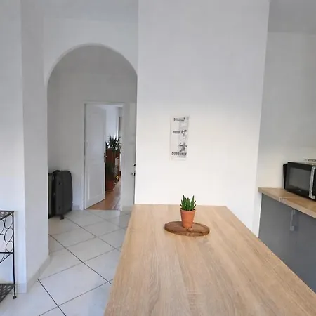 Le Bellevue - Cozy 1-bedroom - Train Station And Town Center Within Walking Distance